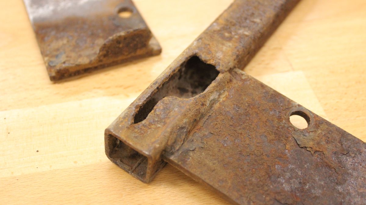 Eckverbinder verrostet gerissen anhaenger-rahmenverbinder-reparatur-eckverbinder-verrostet-gerissen-7ad5c8ee.jpeg