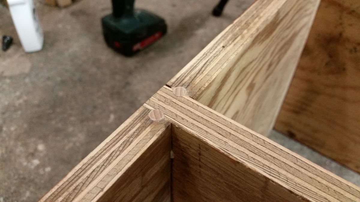 Ungewöhnliche Holzverbindung regal-fuer-werkstatt-aufarbeiten-ungewoehnliche-holzverbindung-8790f080.jpeg