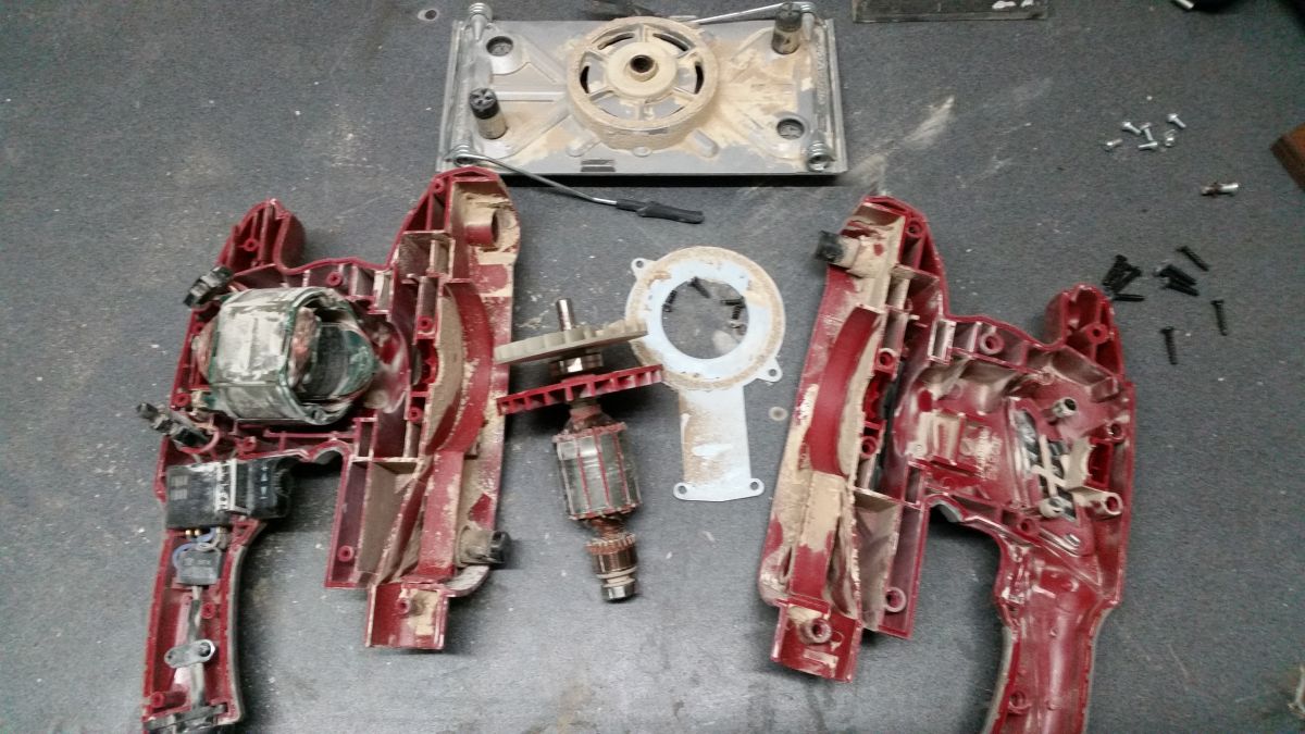 Demontage reparatur-schwingschleifer-demontage-0c96301d.jpeg