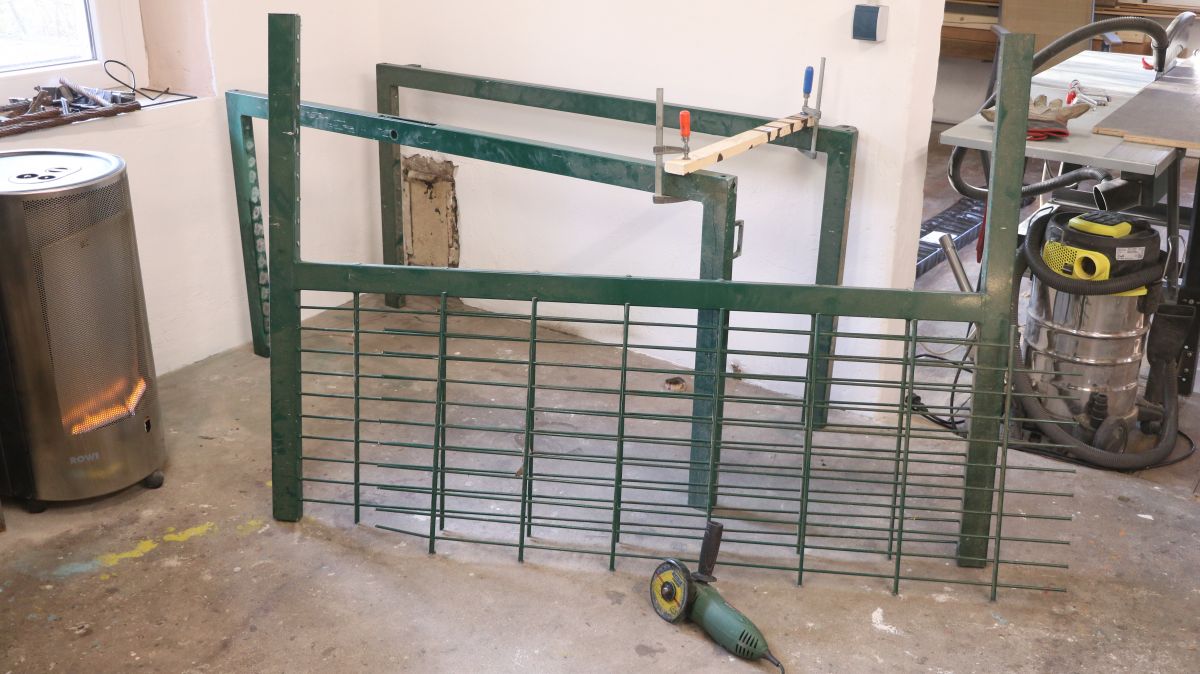 schweisstisch-aus-stahltor-bauen-neue-querstrebe-f6b74dcd.jpeg