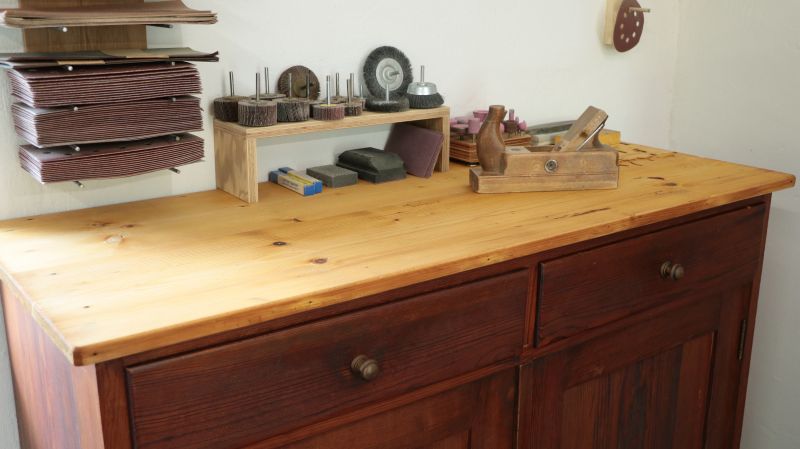 Bild 45-holzschrank-restaurierung.jpeg